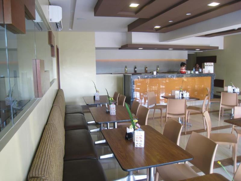 Fersal Hotel Kalayaan, Quezon City Zewnętrze zdjęcie