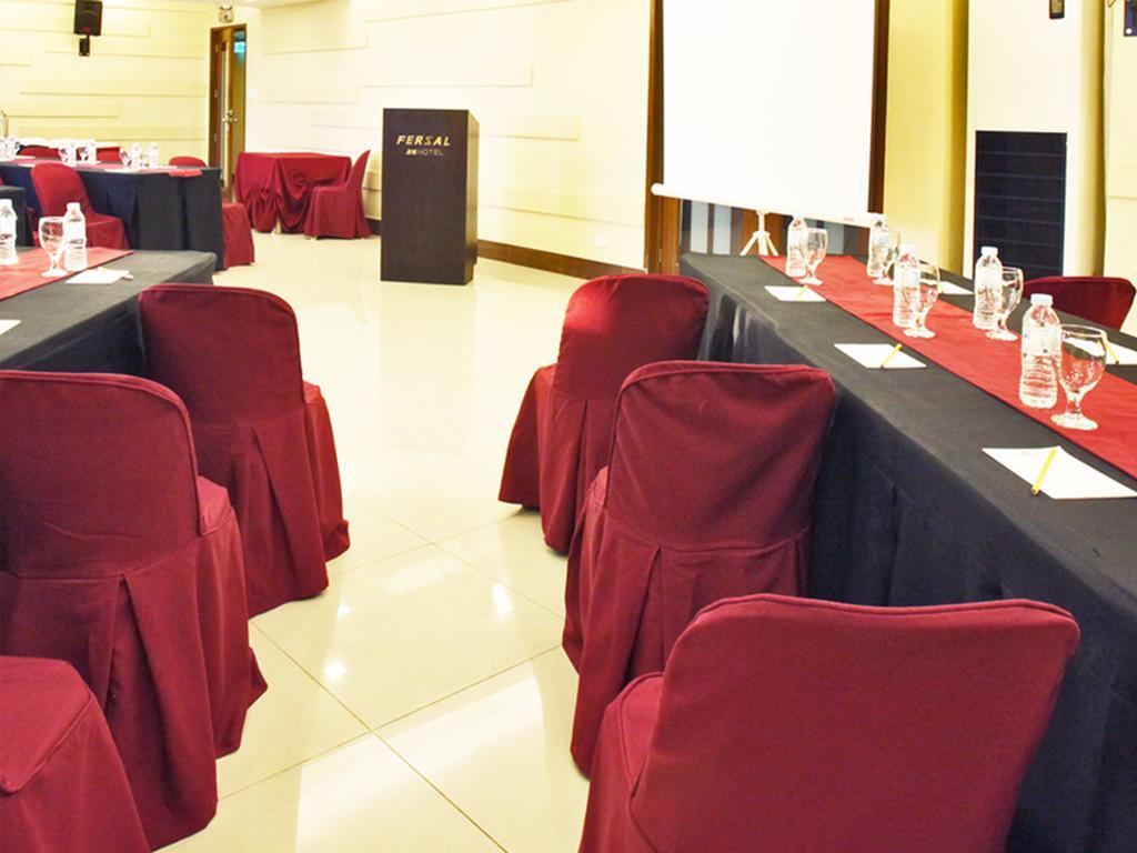 Fersal Hotel Kalayaan, Quezon City Zewnętrze zdjęcie