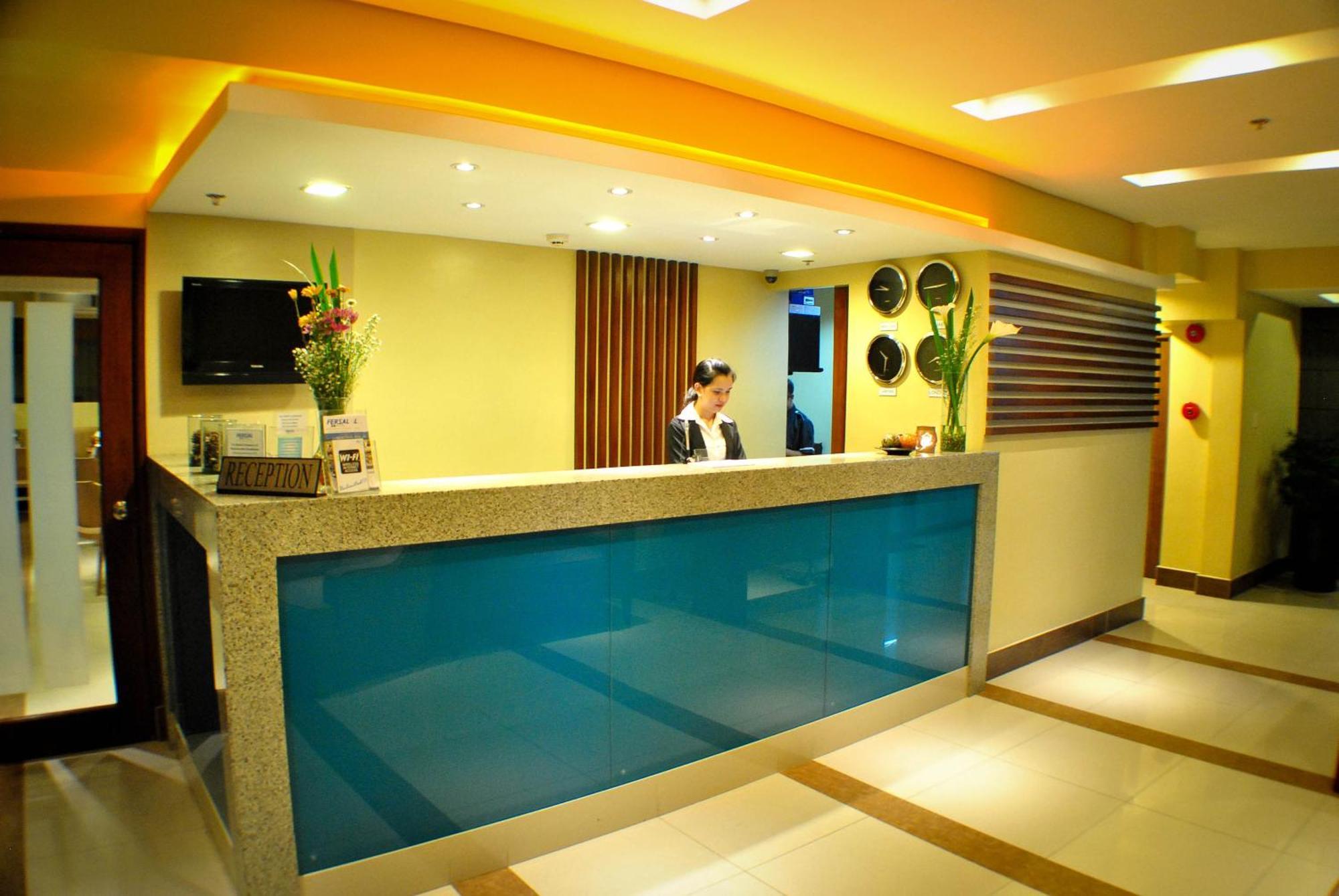 Fersal Hotel Kalayaan, Quezon City Zewnętrze zdjęcie